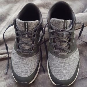 New Balance 577 Cush Size 9